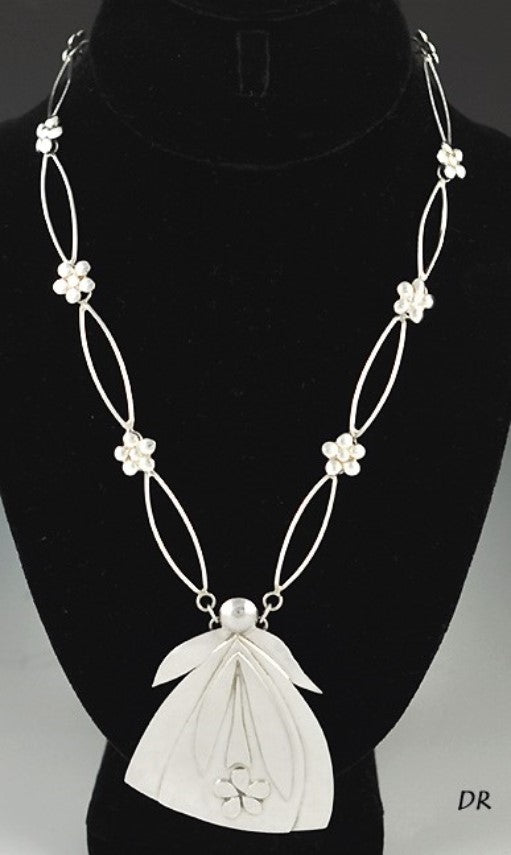 Vintage Sterling Arts and Crafts-Style Floral Necklace