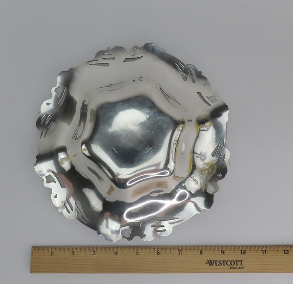 Gorgeous c 1895 Art Nouveau Floral Rim Sterling Silver Lobbed Dish 9 3/4 in