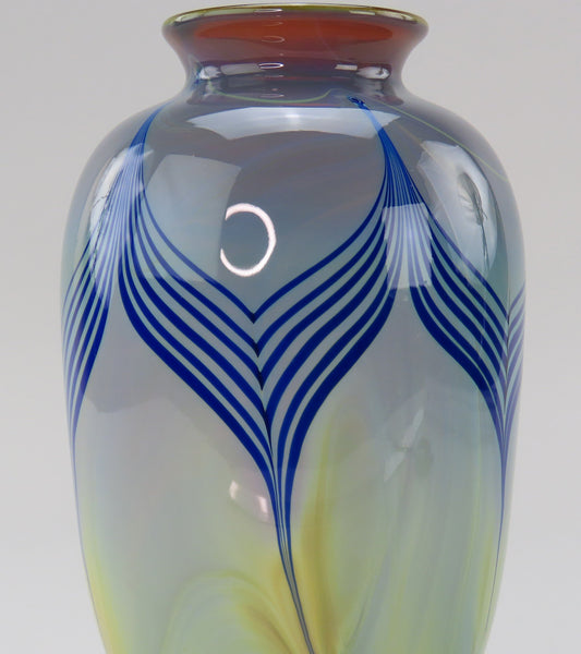 Stylish Vintage Salamandra 1979 Blown Glass Vase Pull Feather Decoration 6+ in.