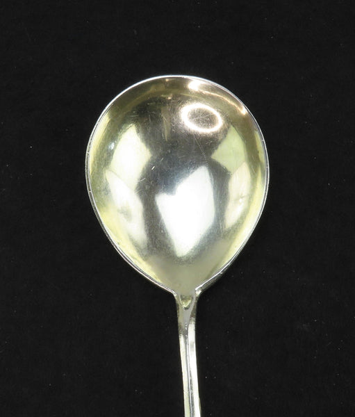 Exceptional 1878 Russian 875 Silver Hand Engraved Twist Handle Caviar Spoon