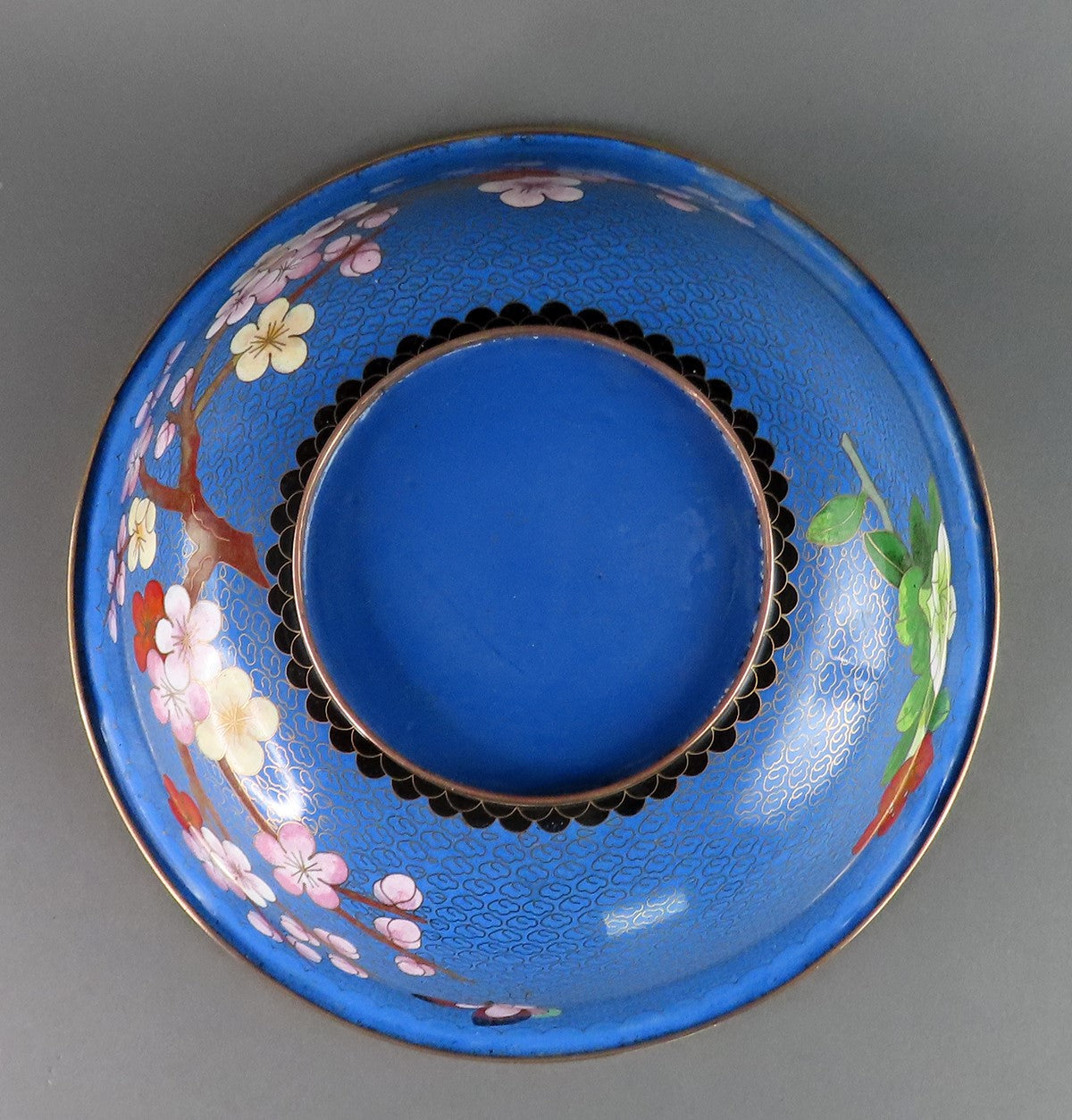 Beautiful Chinese Cloisonne 10" Bowl Prunus Cherry Plum Flowers Butterfly