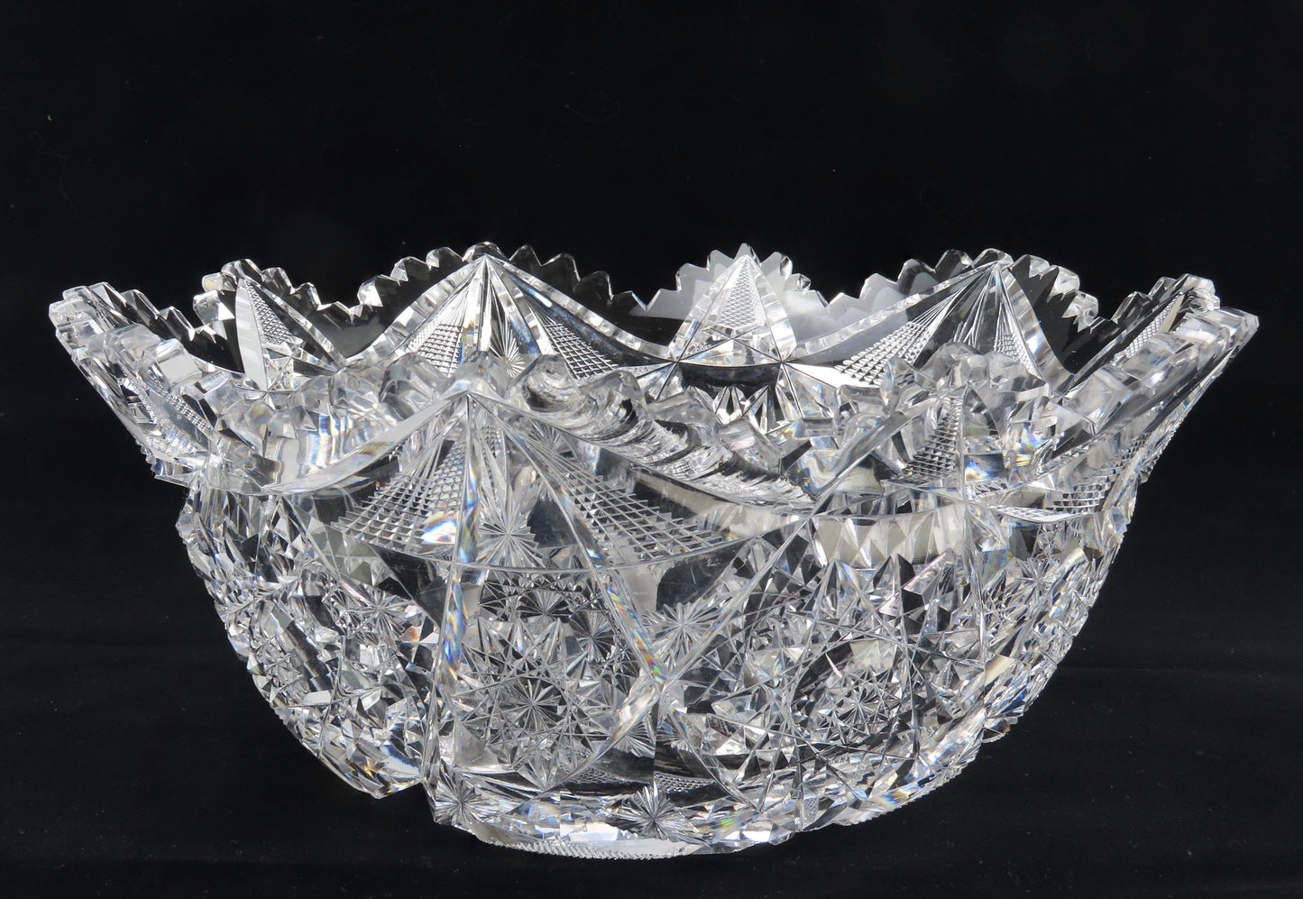 Eyecatching Signed Libbey American Brilliant Period Cut Glass 10" Bowl