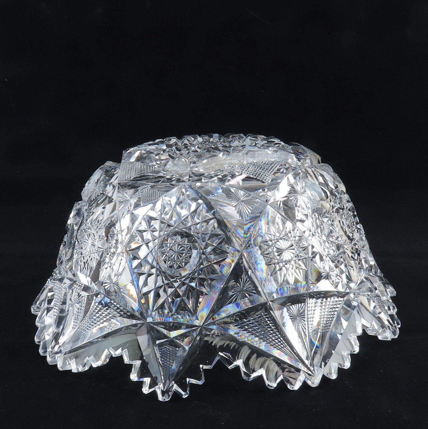 Eyecatching Signed Libbey American Brilliant Period Cut Glass 10" Bowl