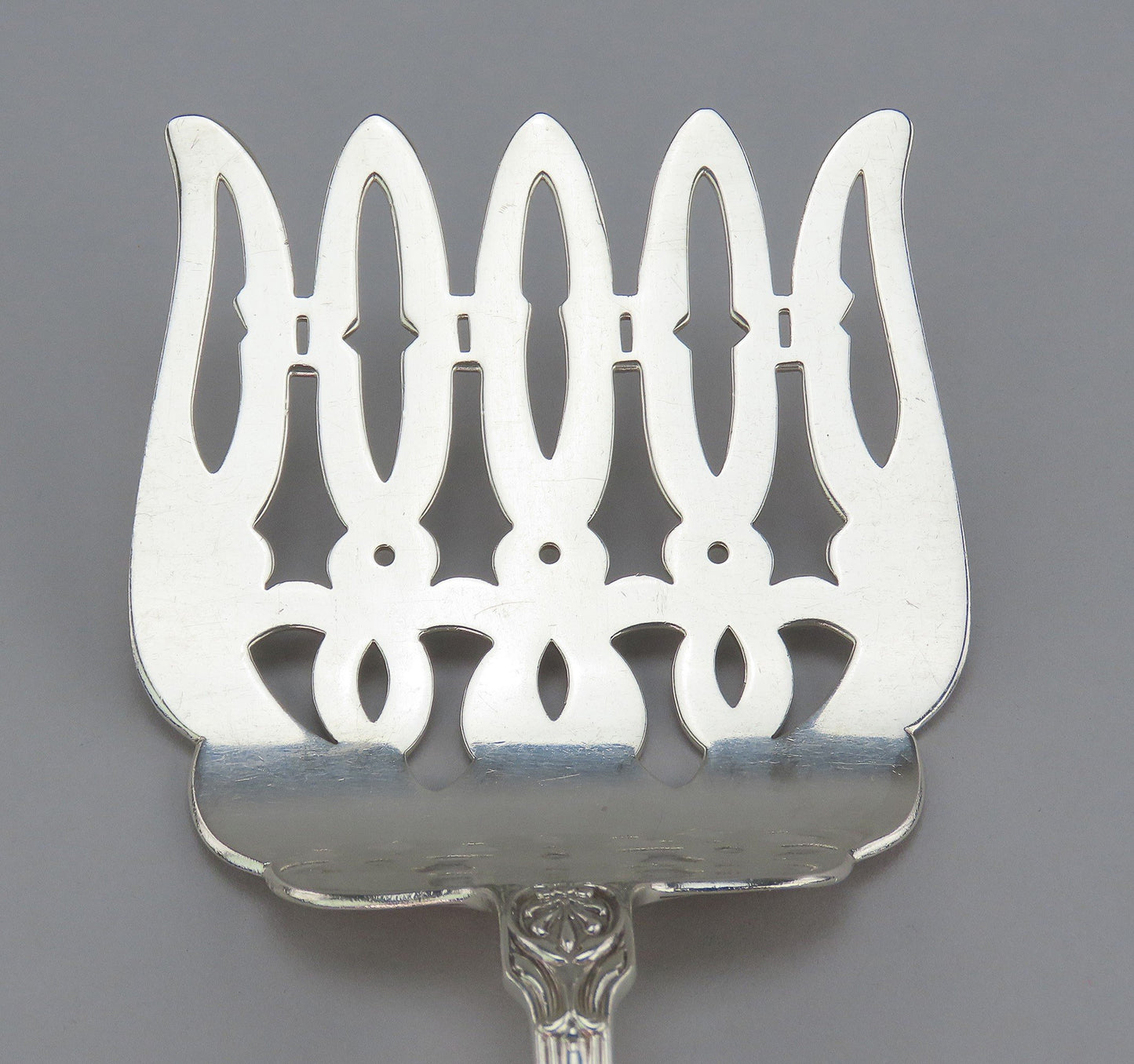 Handsome Gorham King George Sterling Silver Asparagus Server 9 3/8 in