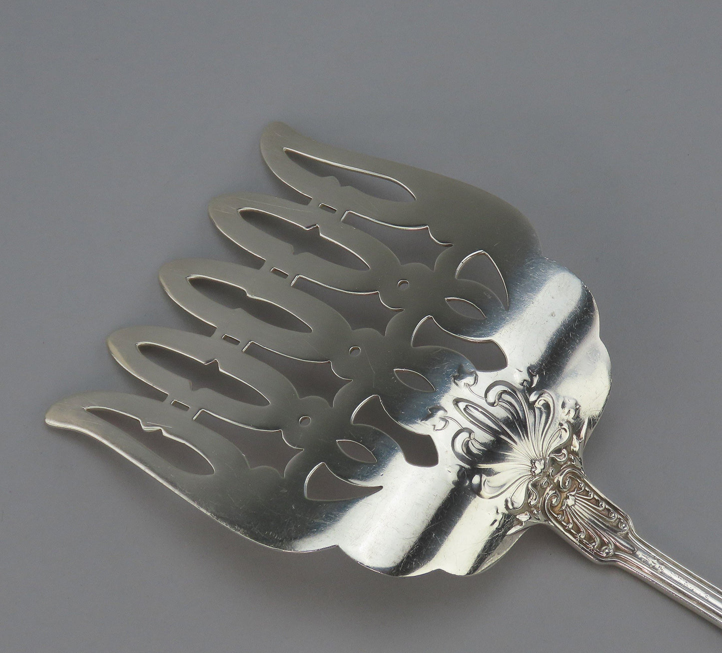 Handsome Gorham King George Sterling Silver Asparagus Server 9 3/8 in