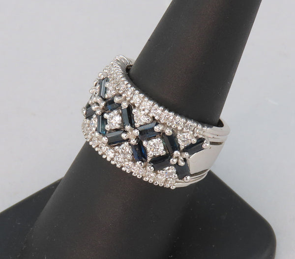 Dazzling 14k White Gold ~.50ct Diamond ~.60ct Lab Sapphire X's O's Ring