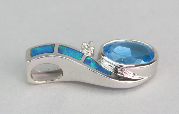 Sparkling 14k White Gold 1.3ct Oval Blue Topaz Opal Diamond Pendant