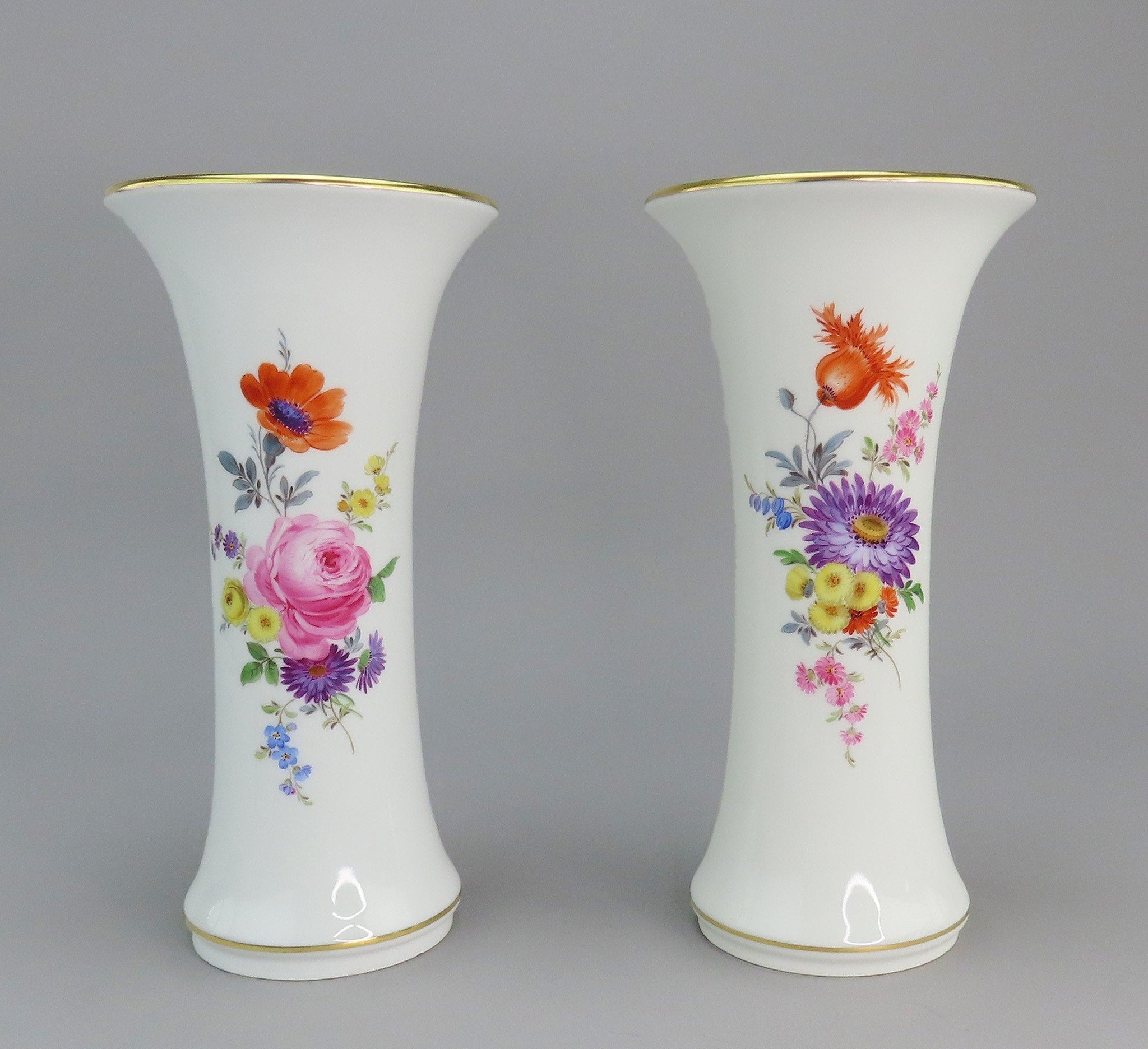 Lovely Pair Meissen Hand Painted Floral Flowers Gilt Rim Trumpet Vases