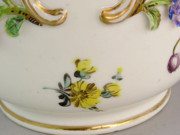 Lovely Early/Mid 1800s English Porcelain Floral Cachepot Jardiniere Planter