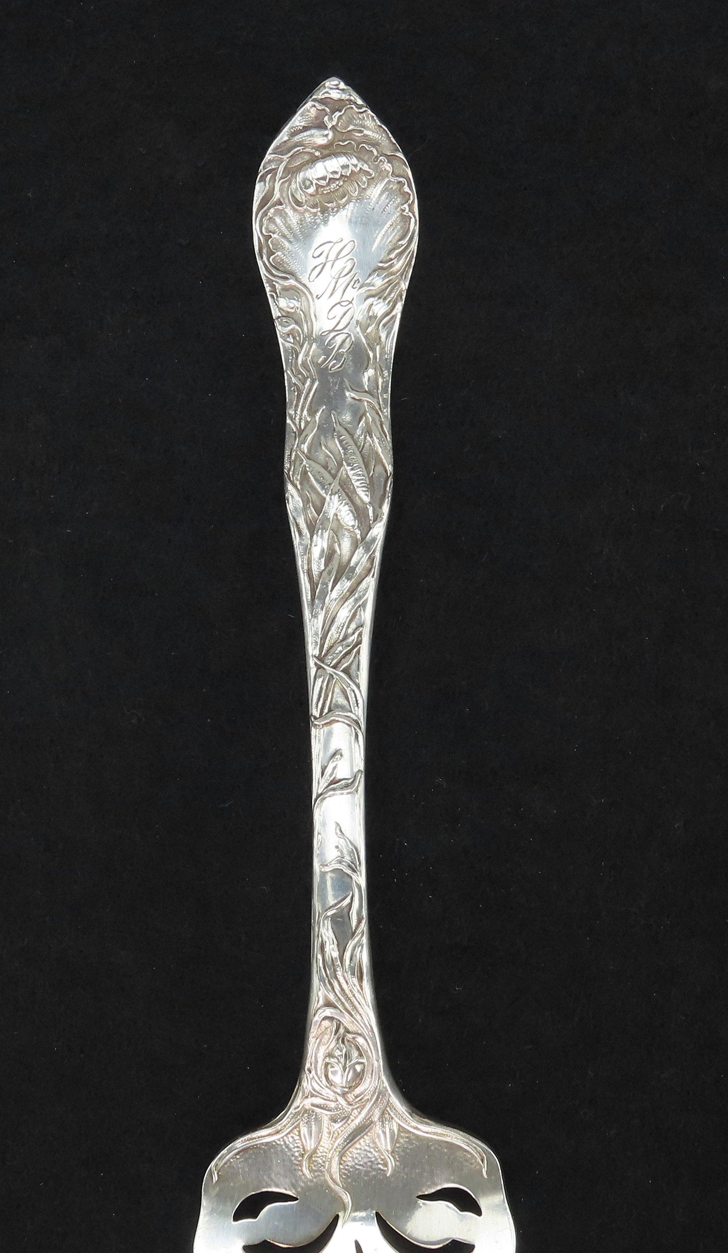 Fab Blackinton Lotus Sterling Silver Meat Serving Fork “Maggie” 7 1/2” c1901