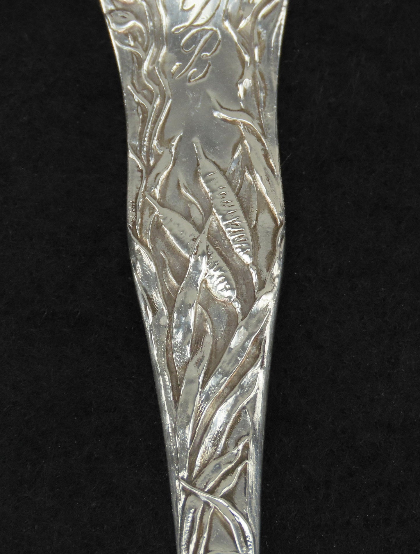 Fab Blackinton Lotus Sterling Silver Meat Serving Fork “Maggie” 7 1/2” c1901