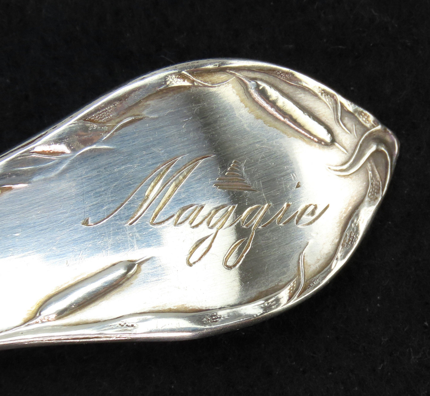 Fab Blackinton Lotus Sterling Silver Meat Serving Fork “Maggie” 7 1/2” c1901