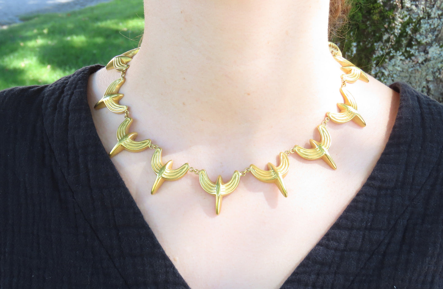 Rare Signed LaLaounis 22k Yellow Gold Hellenic Minoan Textured Link Necklace