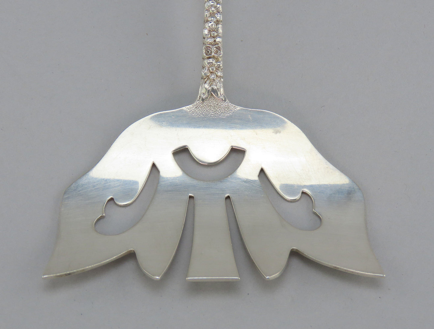 Rare Stieff Rose Sterling Silver Long Bacon Serving Fork M Mono 8 1/4 inches