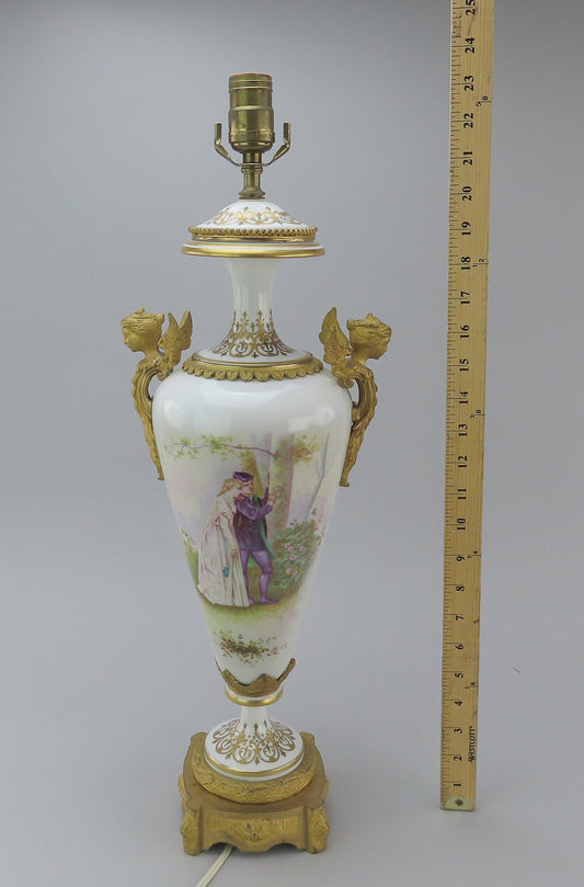 Stunning c1905 French Hand Painted Porcelain Ormolu Courting Scene Table Lamp