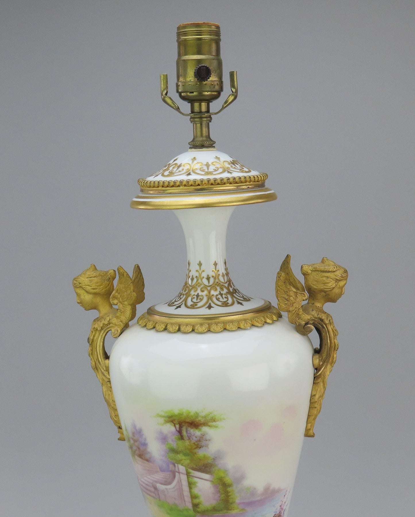 Stunning c1905 French Hand Painted Porcelain Ormolu Courting Scene Table Lamp