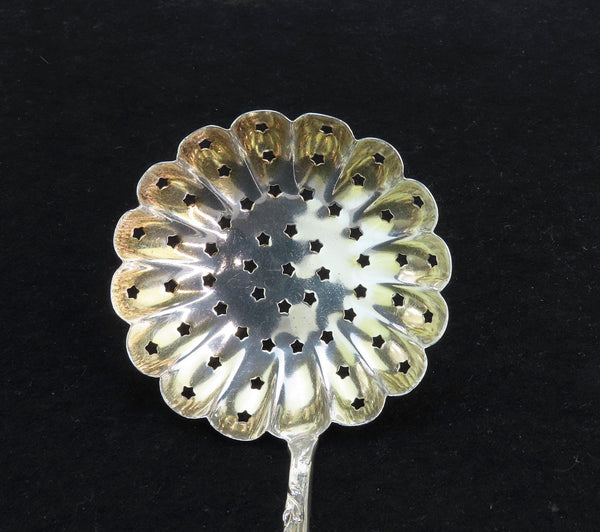 Beautiful Reed Barton La Reine Sterling Silver Small Pierced Ladle 5 1/2"