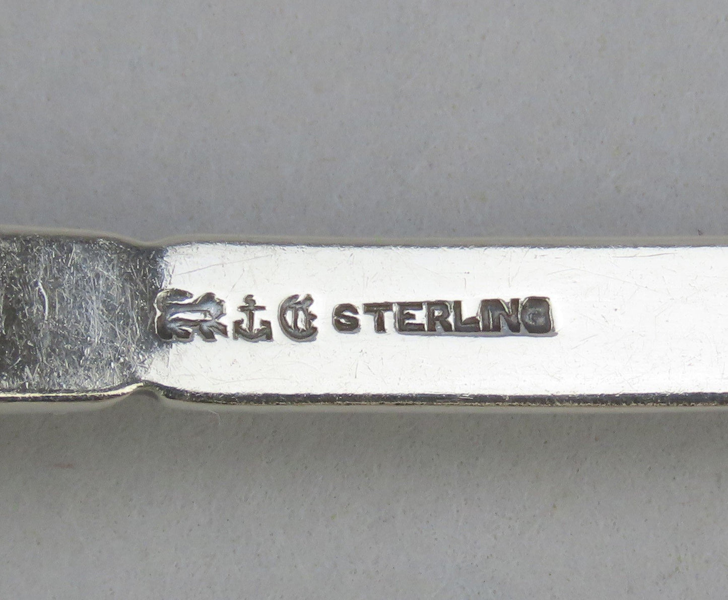 4 Crisp Gorham Medallion pattern Sterling Silver Teaspoons