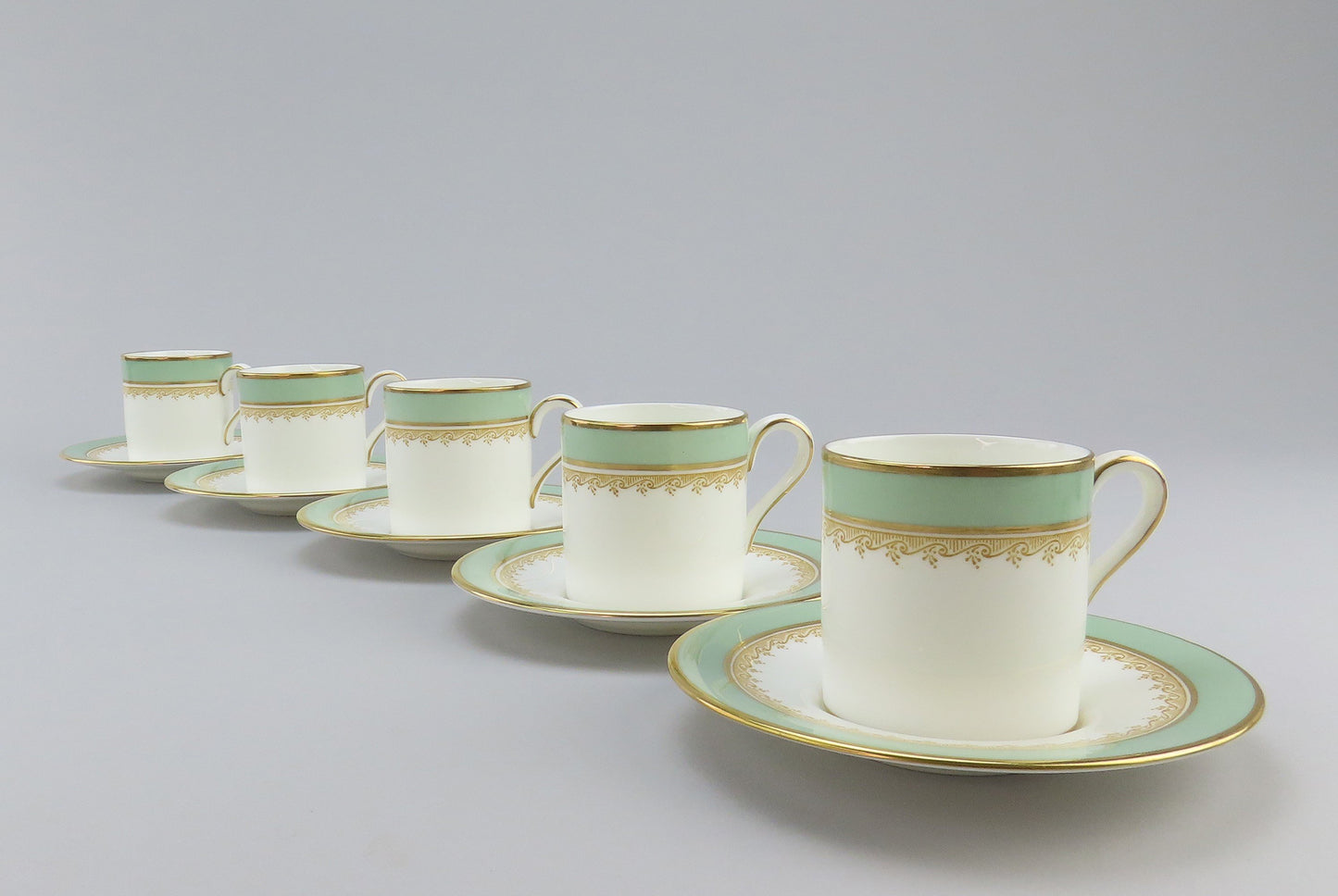 1960s Vintage Wedgwood Eccles Bead Celadon Service For 5 Demitasse Cups Saucers