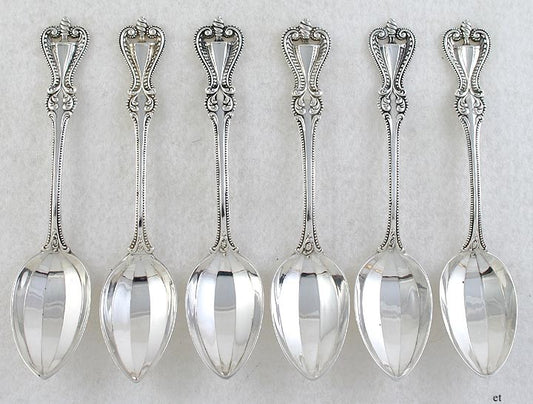 6 Fine Towle Sterling Silver Old Colonial Teaspoons