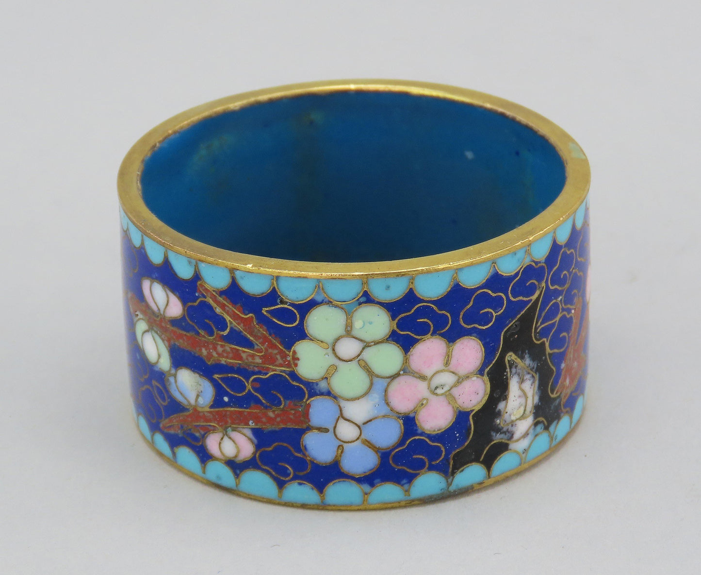 Great Set 10 VTG Chinese Cloisonne Gilt Flowers Birds Napkin Rings