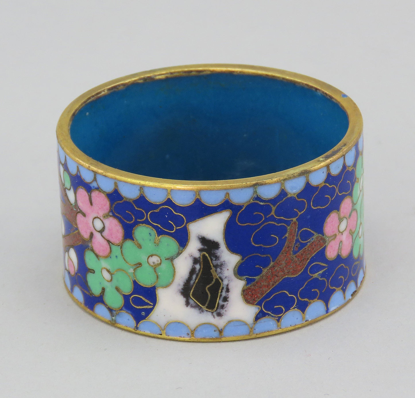 Great Set 10 VTG Chinese Cloisonne Gilt Flowers Birds Napkin Rings