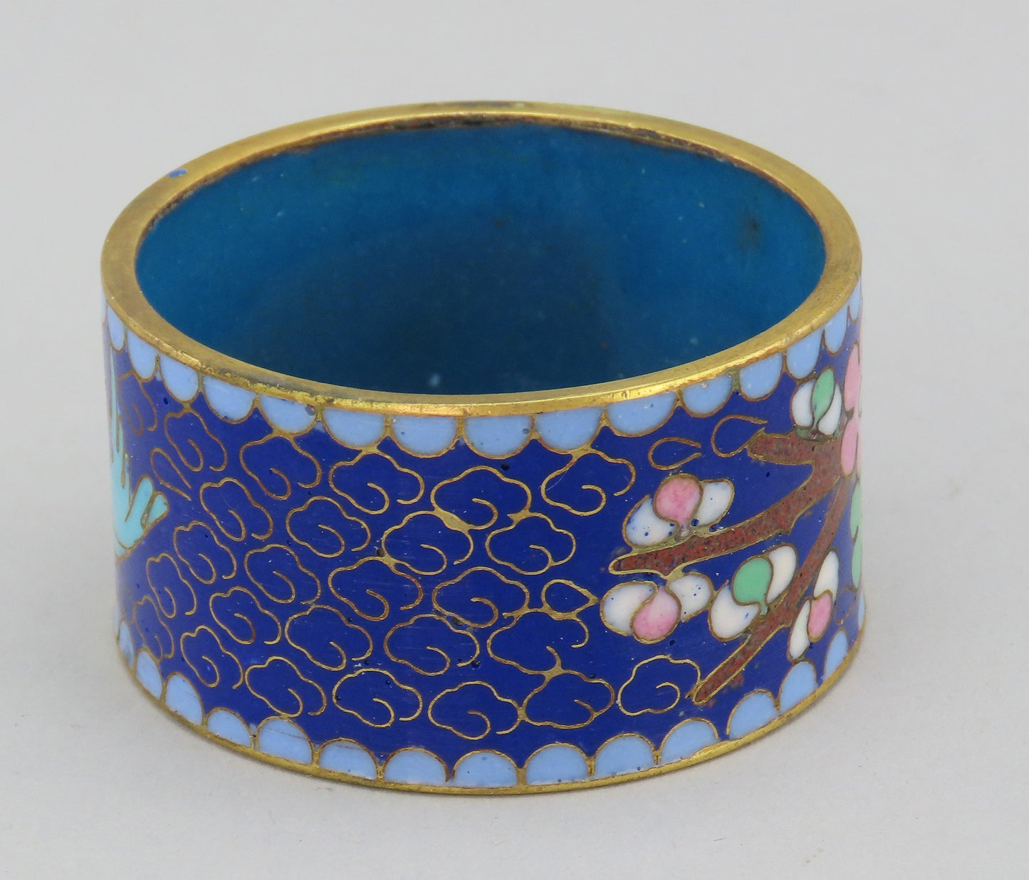 Great Set 10 VTG Chinese Cloisonne Gilt Flowers Birds Napkin Rings