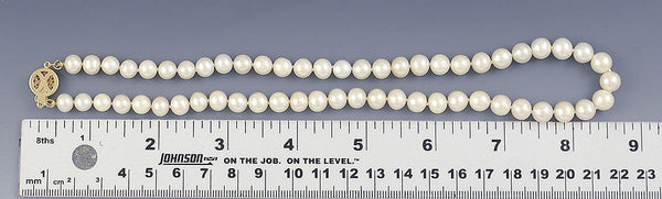 Lovely Pearl Necklace w/14K Gold Clasp ~17.5"