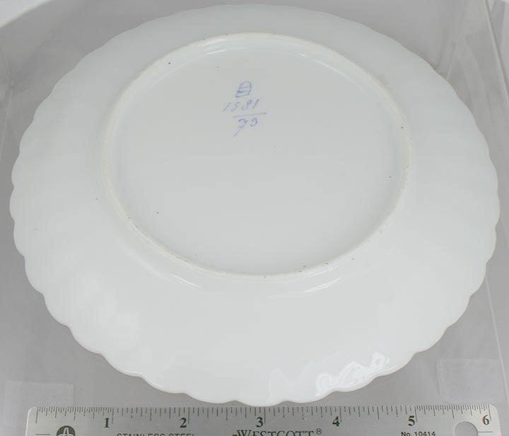 Lovely Late 1800s Austrian Royal Vienna Floral Painted Plate