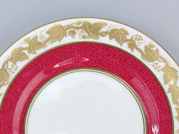 15 pc Wedgwood Whitehall W3994 Powder Ruby Bone China Bread Plates 6"