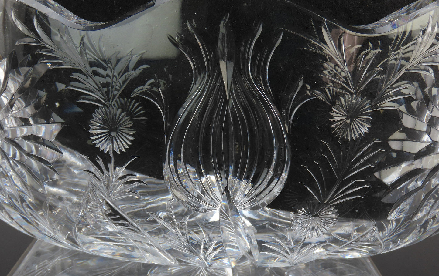 Excellent Rare Signed Hawkes ABP Gravic Glass Intaglio Flowers Floral 9" Bowl