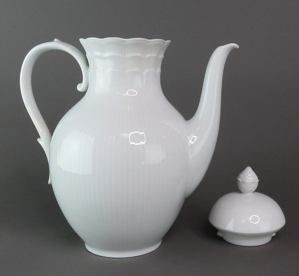 Beautiful Kaiser Romantica White Porcelain Coffee Pot 5 Cup Capacity