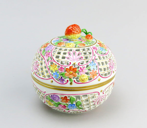 Herend Handpainted Reticulated Potpourri Jar Bonbon Trinket Box 6212 C 6"