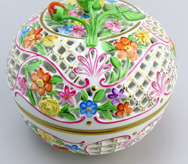 Herend Handpainted Reticulated Potpourri Jar Bonbon Trinket Box 6212 C 6"