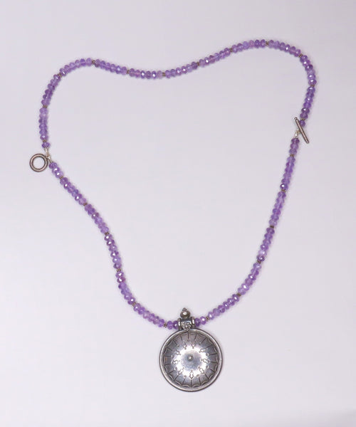 Wonderful Sterling Silver Pendant w/ Amethyst Stones Toggle Closure 16.5 Inches