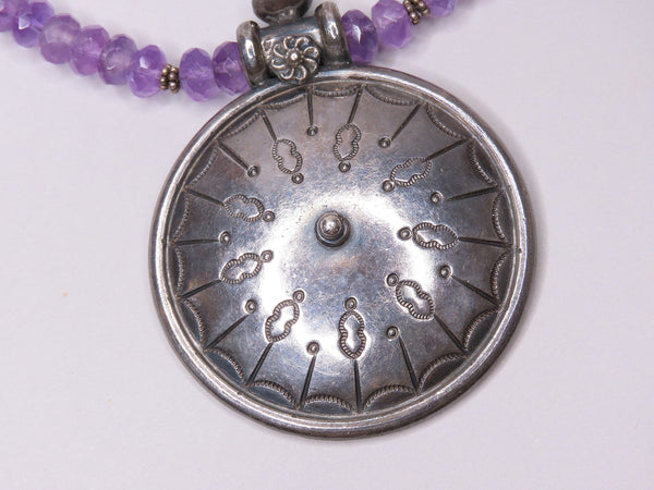 Wonderful Sterling Silver Pendant w/ Amethyst Stones Toggle Closure 16.5 Inches