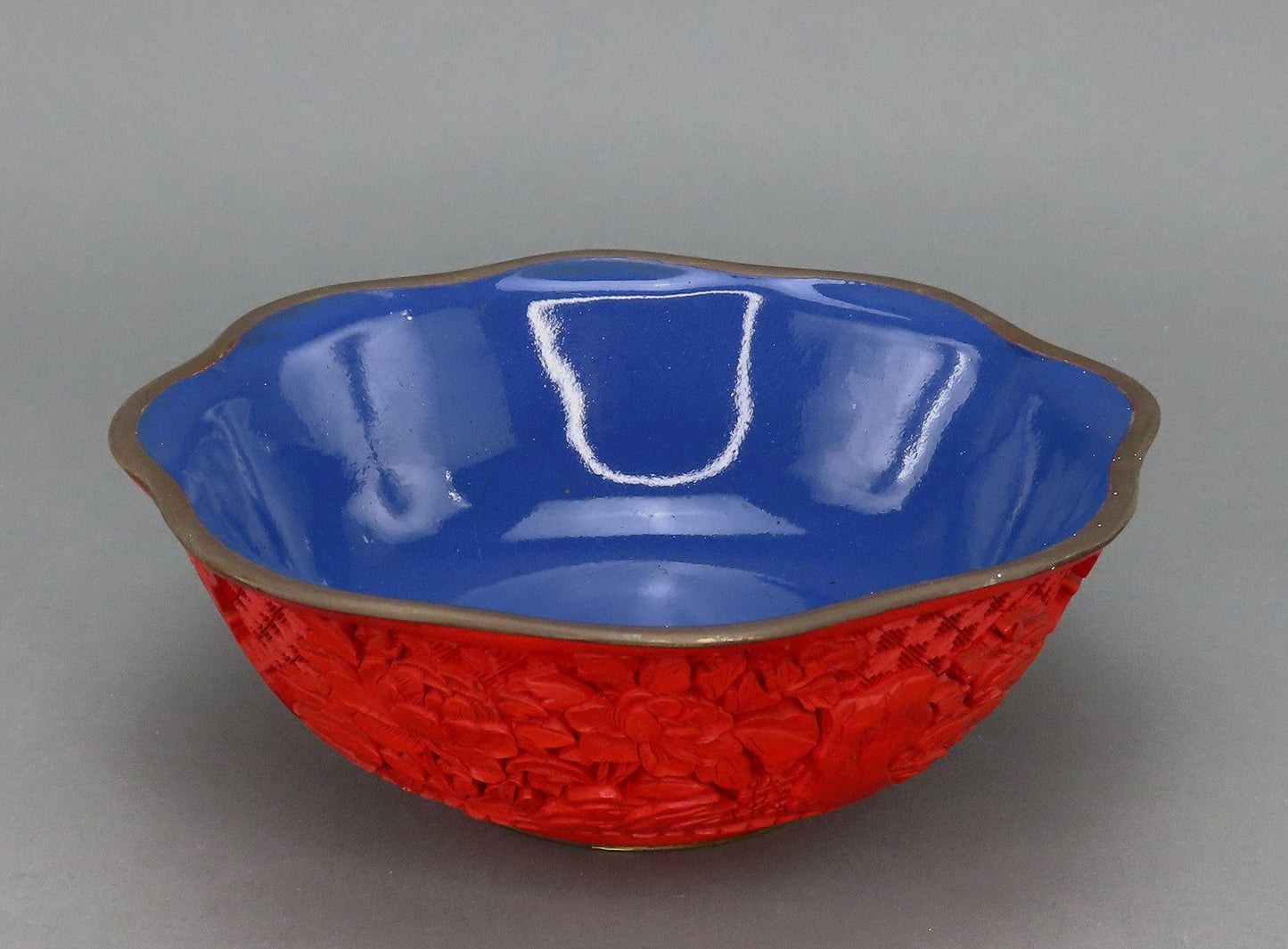 Fabulous VTG Hand Carved Chinese Cinnabar Floral Bowl Blue Enamel
