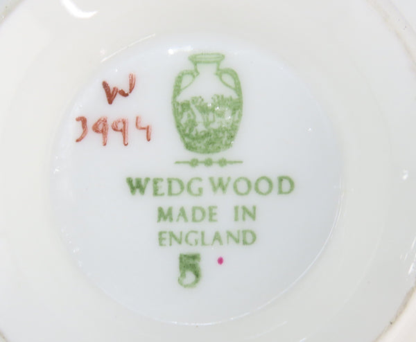 12 Wedgwood Whitehall W3994 Powder Ruby Bone China Teacups and Saucers