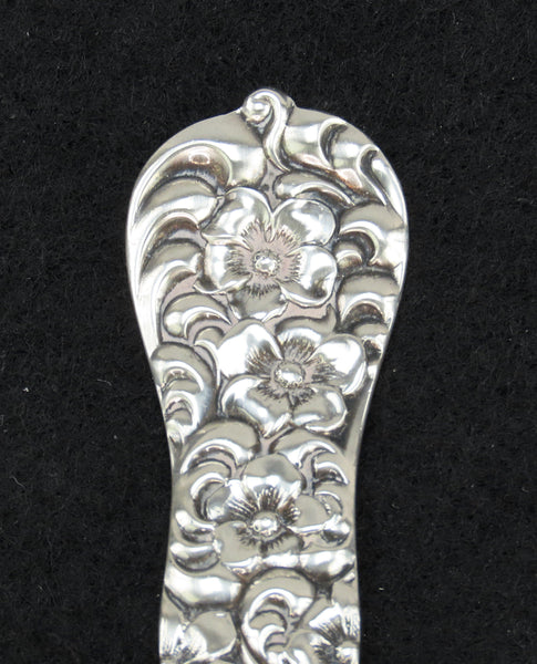 Lovely Dominick Haff Rococo Sterling Silver Stilton Cheese Scoop Server 6 1/2”