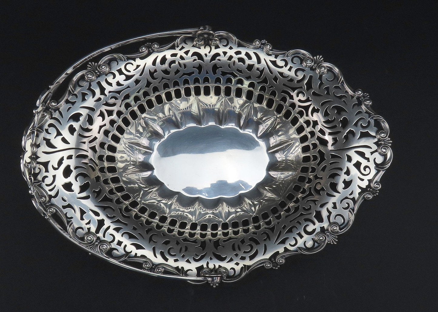 Impressive c1910 Towle Sterling Silver Pierced Swing Handle Basket w Scroll Feet