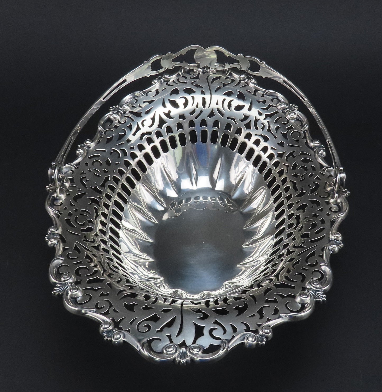 Impressive c1910 Towle Sterling Silver Pierced Swing Handle Basket w Scroll Feet