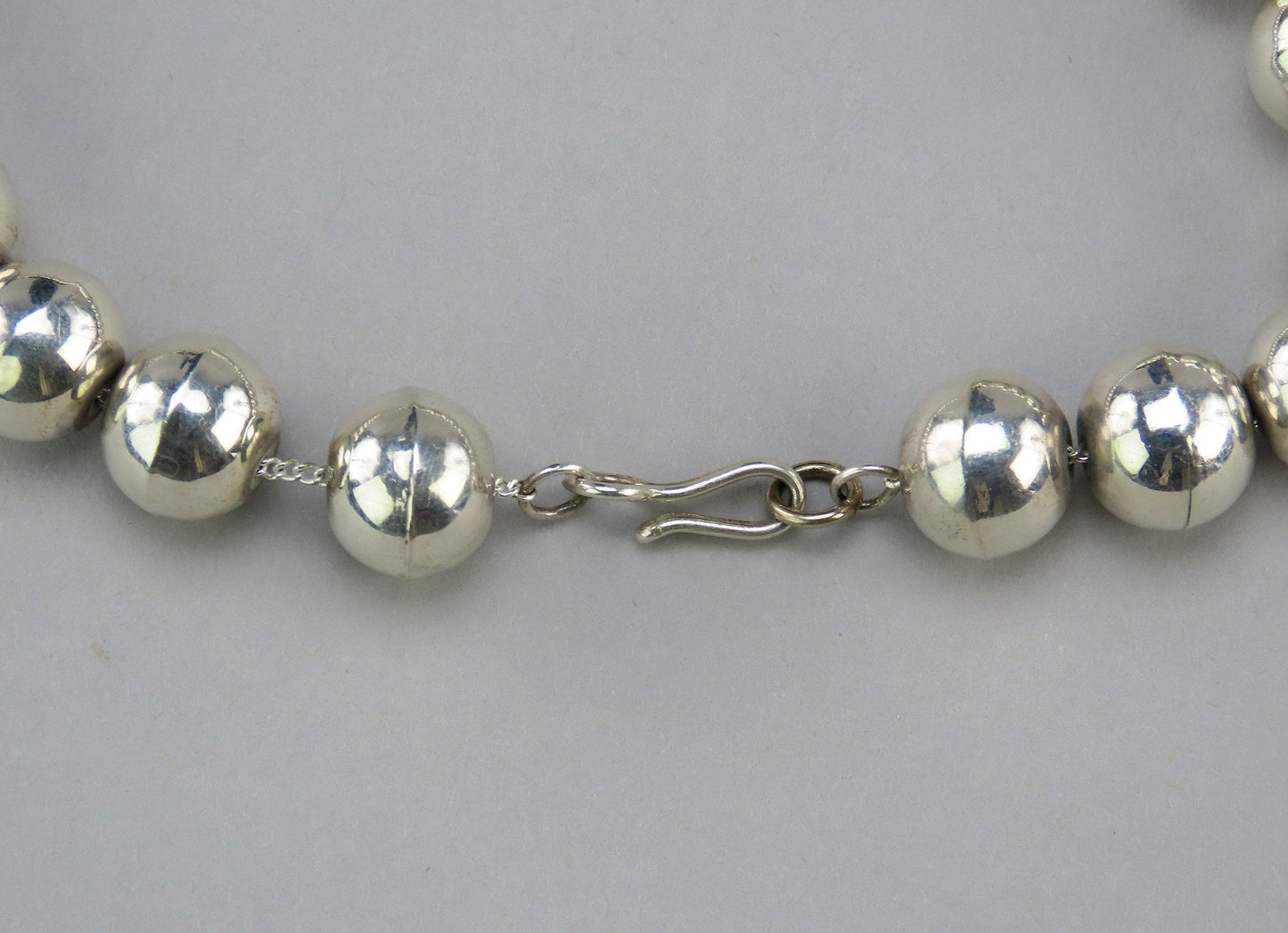 Nice Vintage Silver Beaded Necklace Native American Style 20 inches