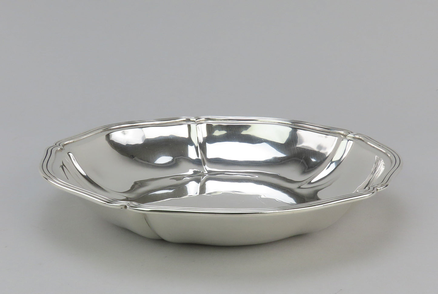 C 1940s Handsome Sterling Silver Stone Dish Threaded Edge No Mono