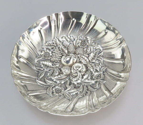 Lovely Kirk Sterling Silver Hand Chased Fruit Flowers Repousse 9.5" Bowl 233