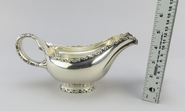 Wonderful Whiting Louis XV Sterling Silver Sauce or Gravy Boat