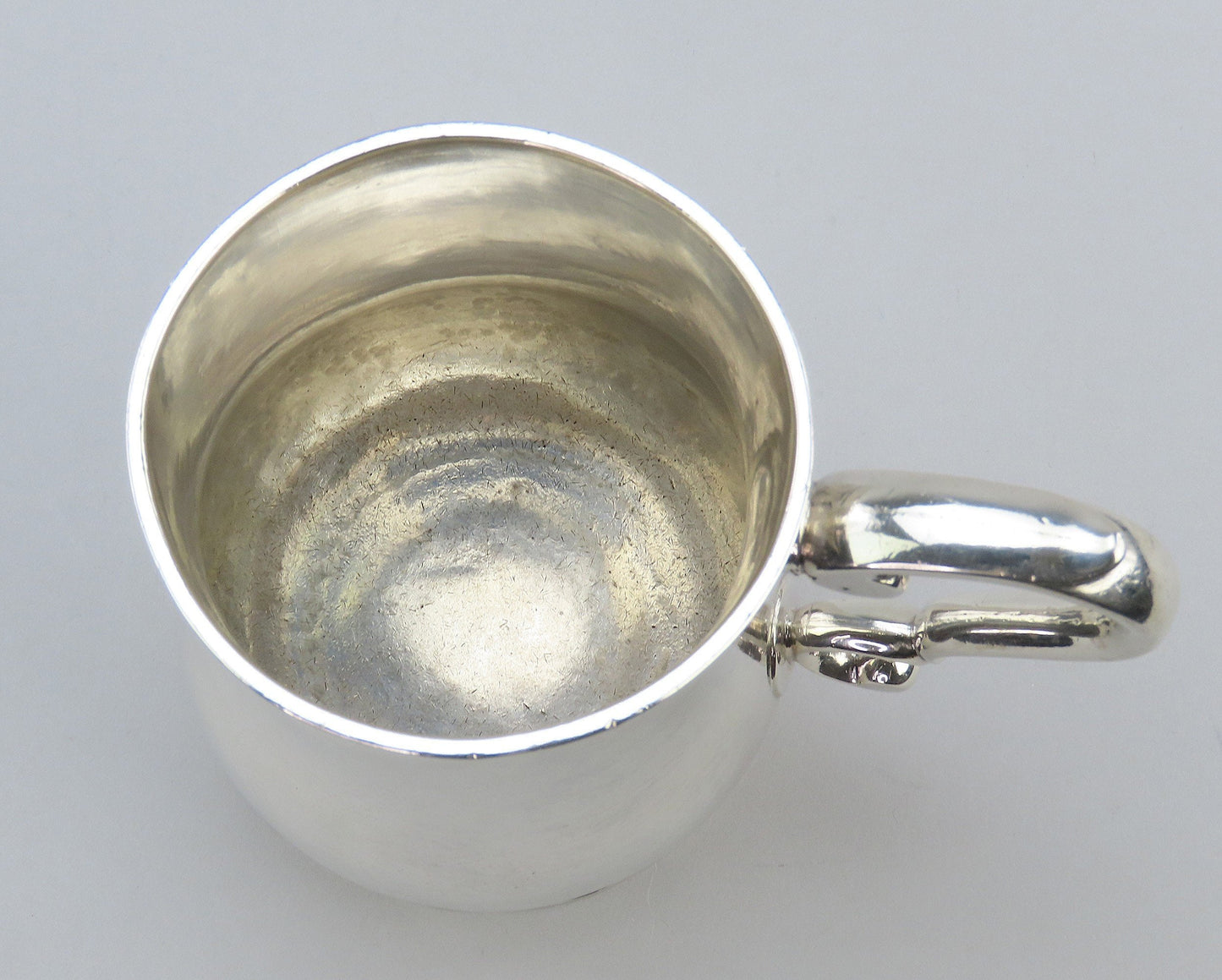 Superb c1770 Benjamin Burt American Colonial Coin Silver Mug Cann Heavy Weight