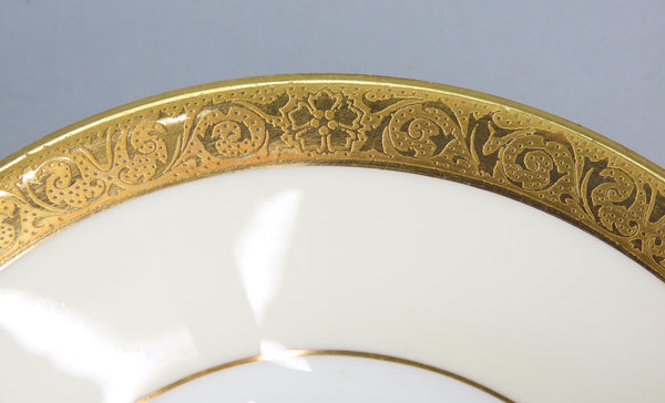 Lovely 6 Set Minton Porcelain Fruit Dessert Bowls Gold Edge 5 1/4 Inches