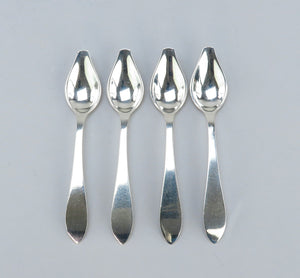 4 Rare Tiffany Co Sterling Silver Faneuil / Queen Anne Citrus Grapefruit Spoons