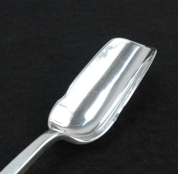 Old Newbury Crafters ONC Panel Antique Sterling Silver Cheese Scoop 7 1/4”