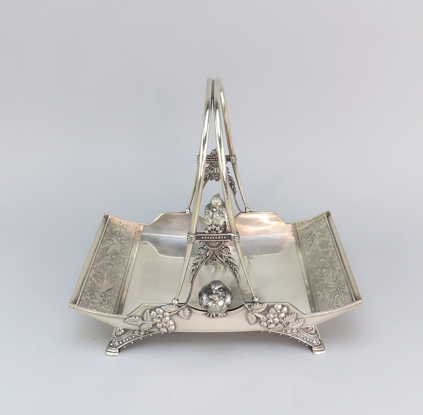 Meriden c1880 American Victorian Silverplate Song Birds Flowers Bride Basket